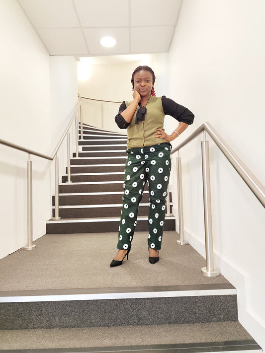 Àṣàkẹ́ Roll-Up Pants